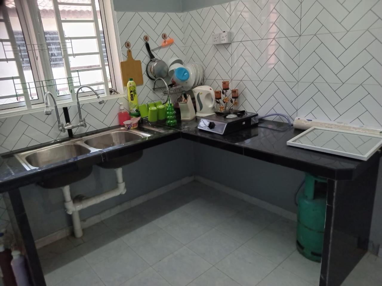 Ria Homestay & Kolam Alor Setar Exteriör bild